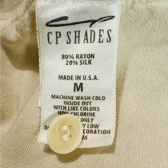 CP Shades Velvet Button Up Long Sleeve Shirt Vanilla Cream M - Picture 4 of 5